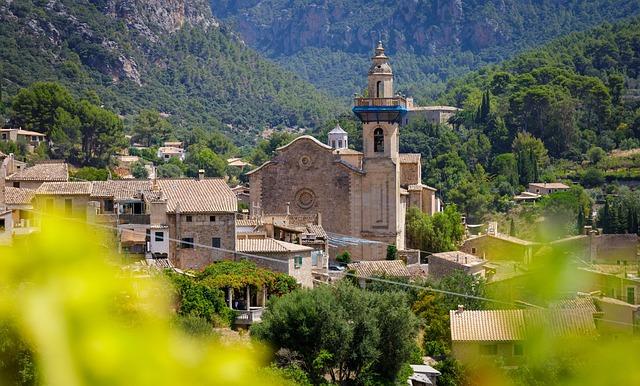 Discover Majorca: Your Essential Travel Guide to Spain's Mediterranean Gem of Sun and Adventure